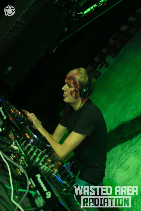 Photo 8